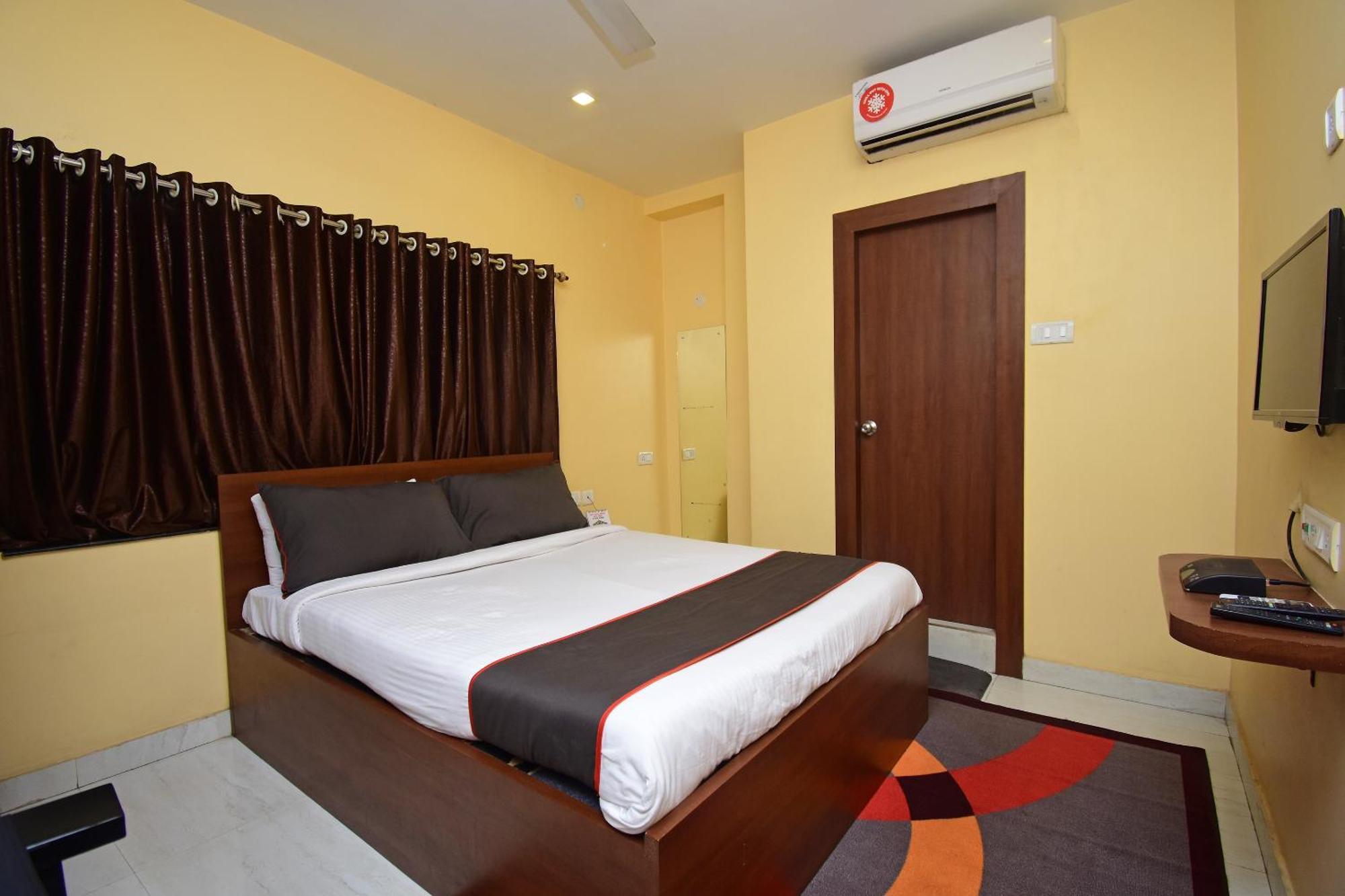 ホテル Super Collection O Gokul Residency Near Emami City Dumdum Opposite Raja Palace Dum Dum エクステリア 写真