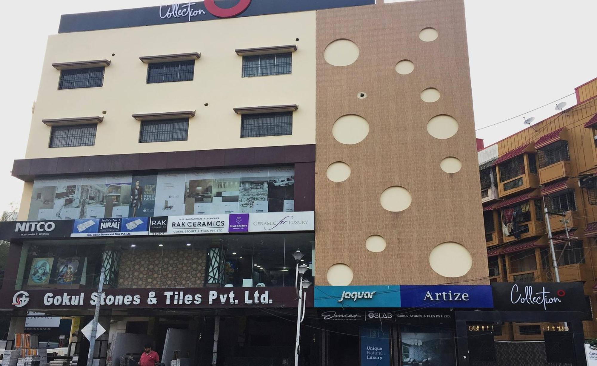 ホテル Super Collection O Gokul Residency Near Emami City Dumdum Opposite Raja Palace Dum Dum エクステリア 写真