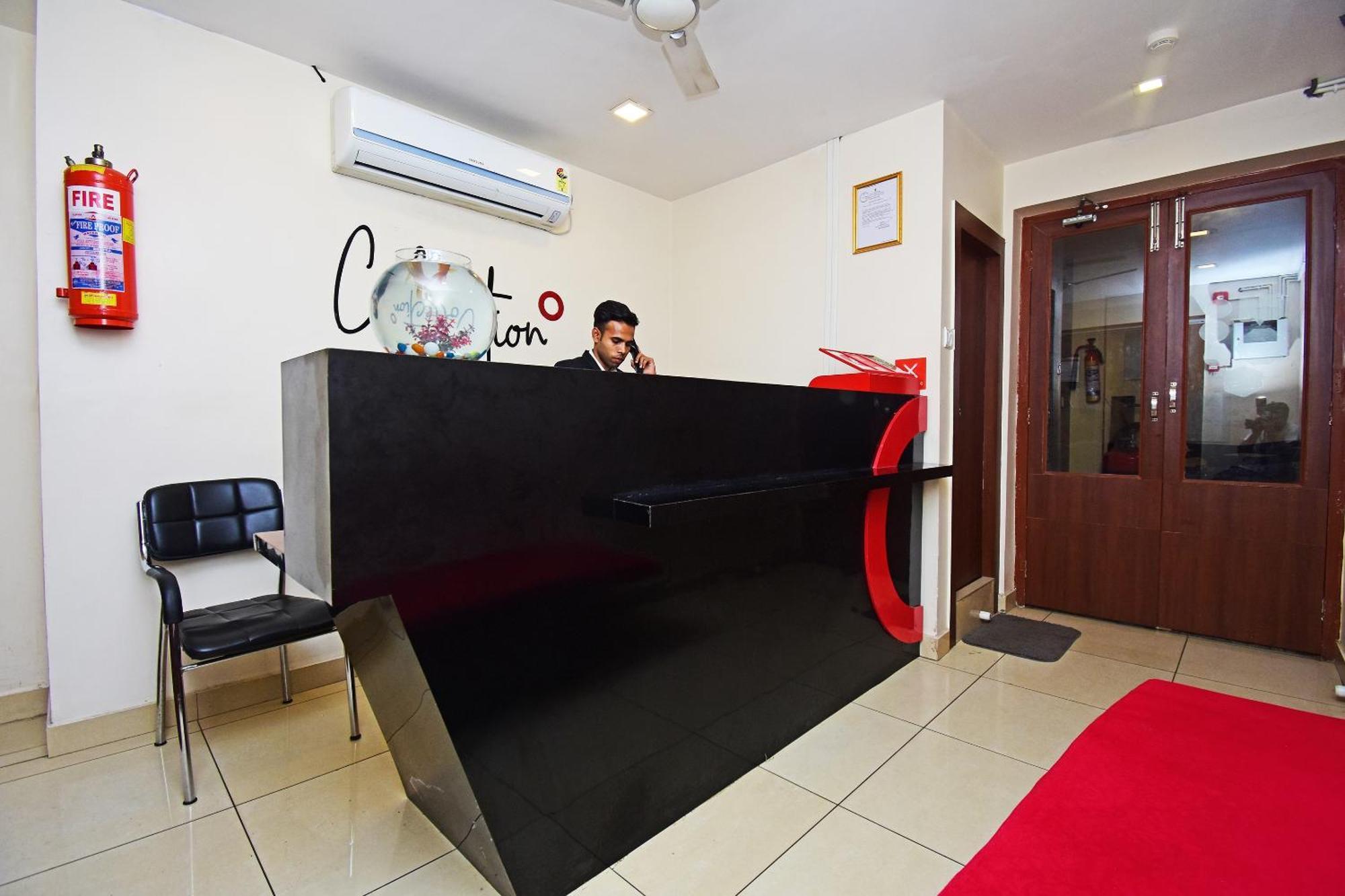 ホテル Super Collection O Gokul Residency Near Emami City Dumdum Opposite Raja Palace Dum Dum エクステリア 写真