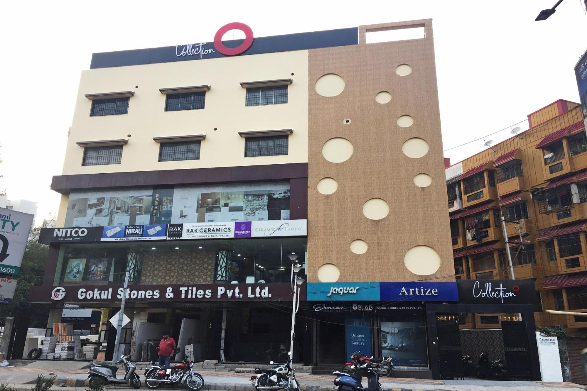 ホテル Super Collection O Gokul Residency Near Emami City Dumdum Opposite Raja Palace Dum Dum エクステリア 写真